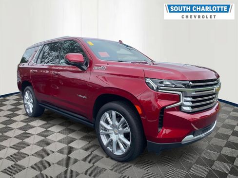 Used 2021 Chevrolet Tahoe High Country w/ Premium Package AWD/4WD image 3