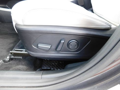 Used 2022 Hyundai Tucson Limited w/ Cargo Package AWD/4WD image 14