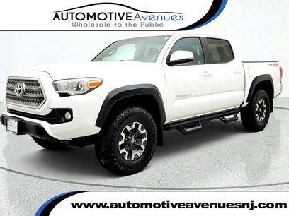 Used 2017 Toyota Tacoma TRD Off-Road w/ Tow Package (A/T)