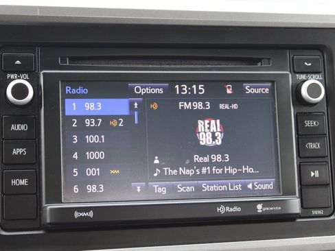 Used 2016 Toyota Tacoma SR5 image 29