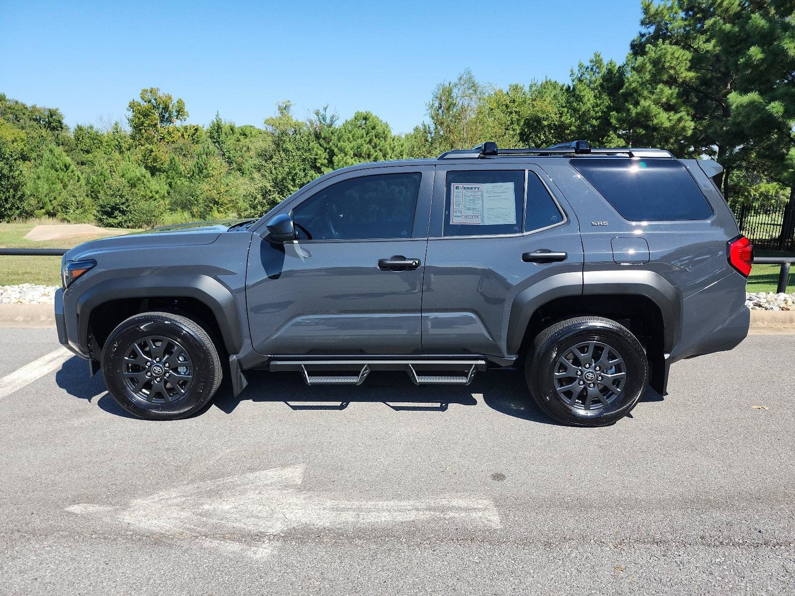 Used 2026 Toyota 4Runner SR5 AWD/4WD image 2