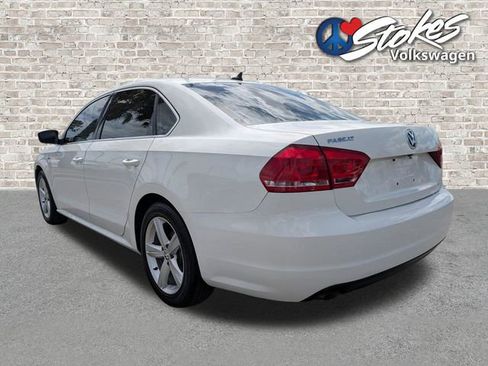 Used 2015 Volkswagen Passat 1.8T Limited Edition image 6