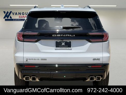New 2026 GMC Acadia Denali Ultimate w/ LPO, Floor Liner Package AWD/4WD image 4