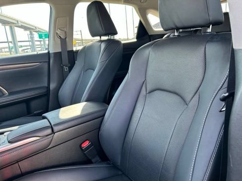 Used 2022 Lexus RX 350 FWD w/ Premium Package image 39