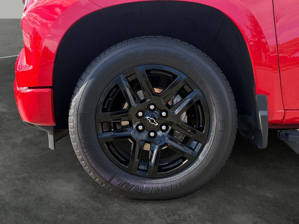 Used 2022 Chevrolet Silverado 1500 RST AWD/4WD image 5