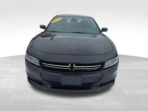 Used 2015 Dodge Charger SE w/ Popular Equipment Group image 2