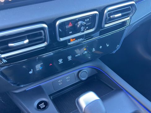 New 2026 Nissan Sentra SV w/ SV Convenience Package FWD image 22