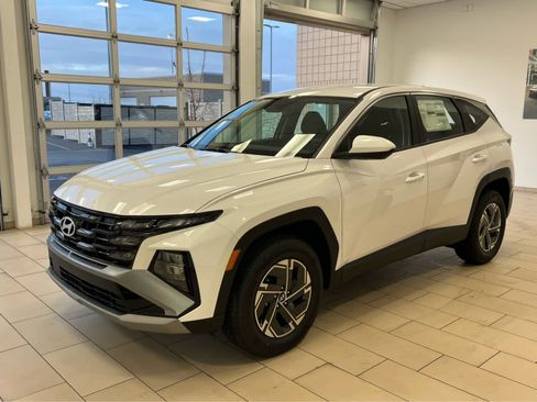 New 2026 Hyundai Tucson Blue SE w/ Tow & Go Package AWD/4WD image 1