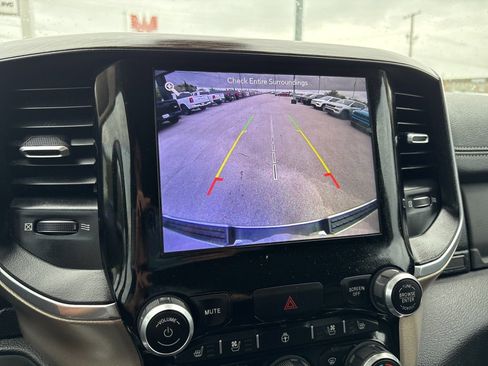 Used 2019 RAM 1500 Laramie image 21