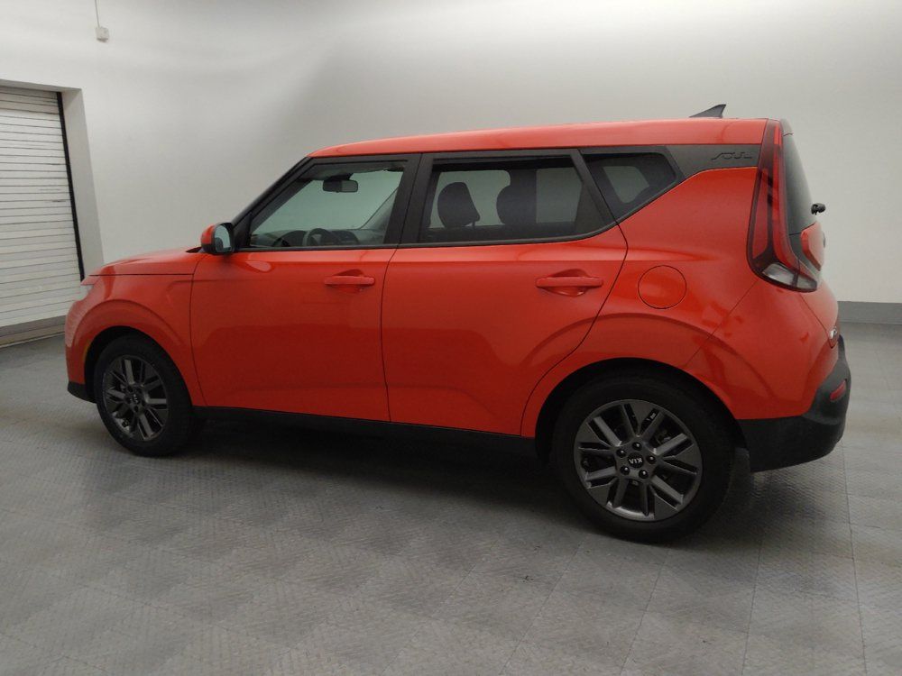 Used 2021 Kia Soul S FWD image 3
