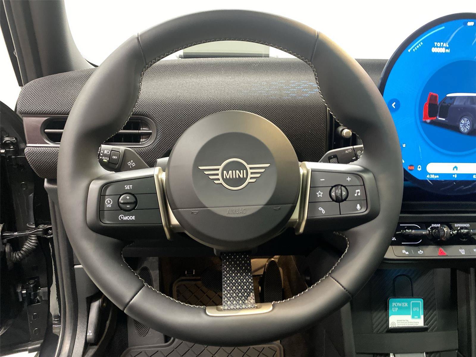 New 2026 MINI Cooper 4-Door Hardtop FWD image 15