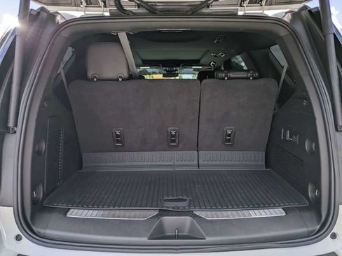 Used 2024 Chevrolet Tahoe RST w/ Luxury Package RWD image 13