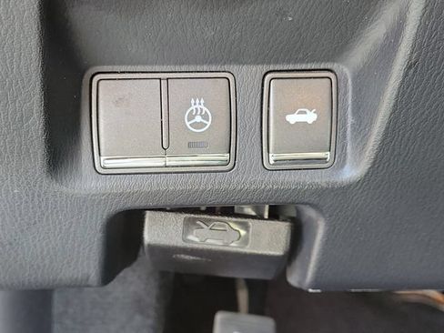 Used 2016 INFINITI Q70 3.7 RWD image 14