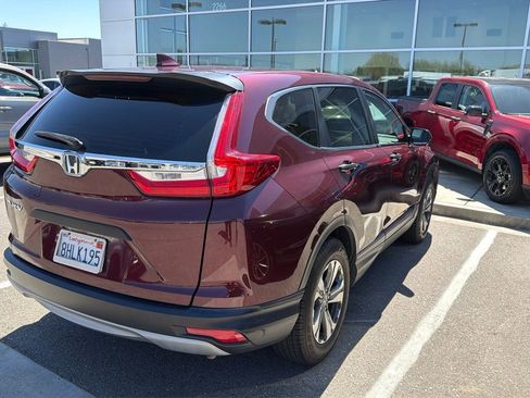 Used 2018 Honda CR-V LX image 2