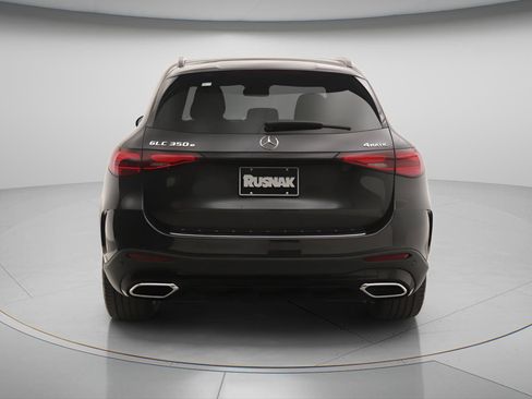 New 2026 Mercedes-Benz GLC 350e 4MATIC image 3
