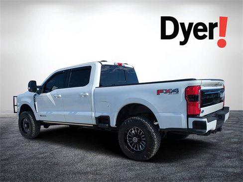 Used 2025 Ford F350 Platinum w/ FX4 Off-Road Package image 6