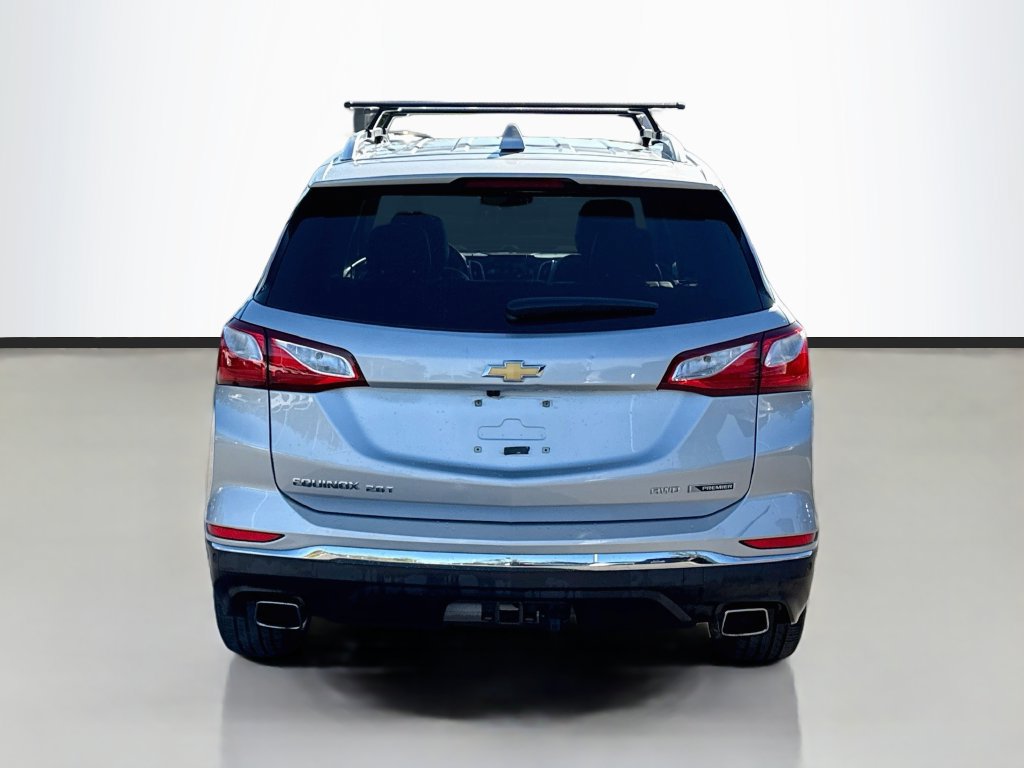 Used 2018 Chevrolet Equinox Premier w/ Infotainment II Package AWD/4WD image 6