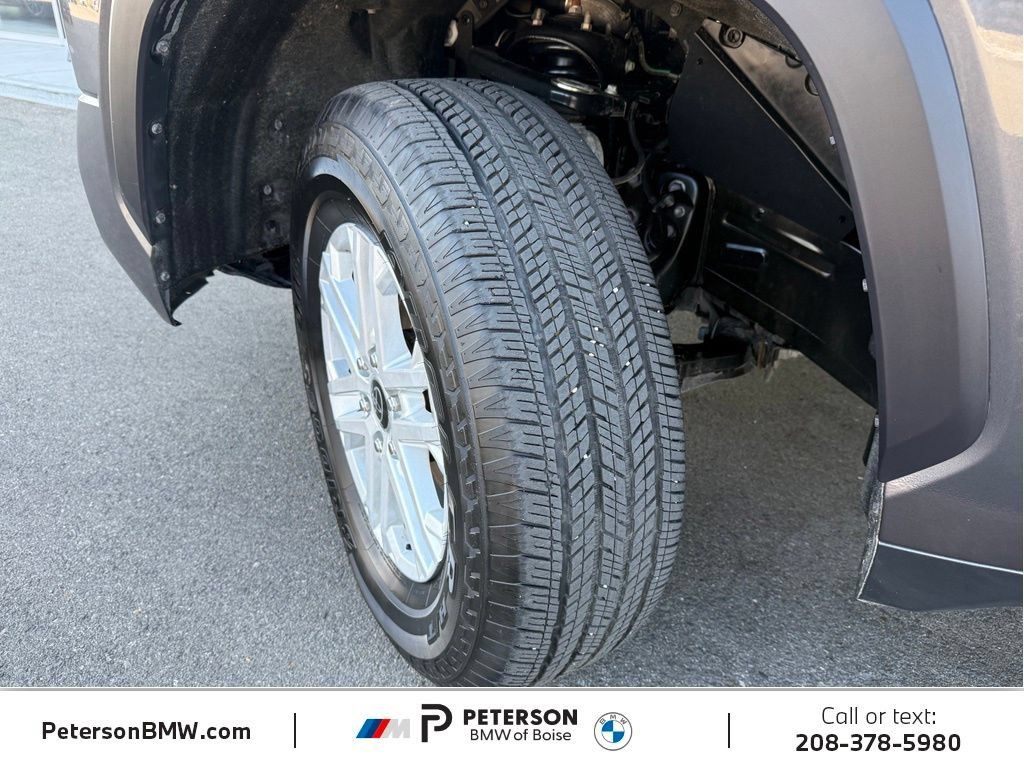 Used 2024 Toyota Tundra SR5 AWD/4WD image 32