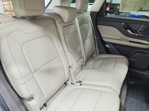 Used 2023 Lincoln Corsair AWD w/ Equipment Group 101A image 47
