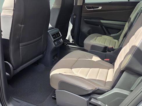 New 2026 Volkswagen Atlas SEL AWD/4WD image 9
