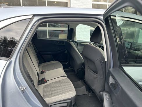 Used 2022 Ford Escape SE w/ Convenience Package image 9