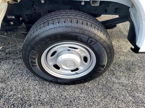 Used 2020 Ford F250 XL w/ Power Equipment Group image 38