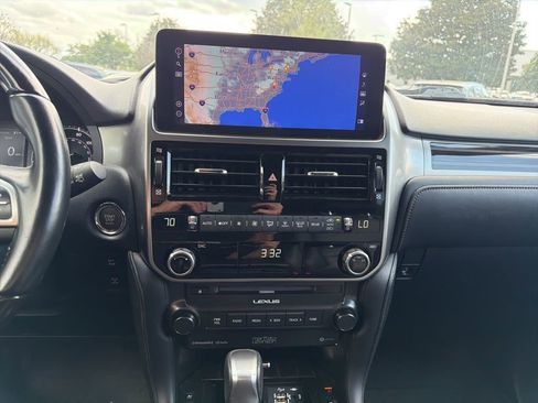 Used 2022 Lexus GX 460 Premium w/ Premium Plus Package image 15