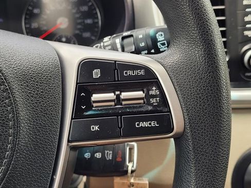 Used 2020 Kia Sorento LX AWD/4WD image 27