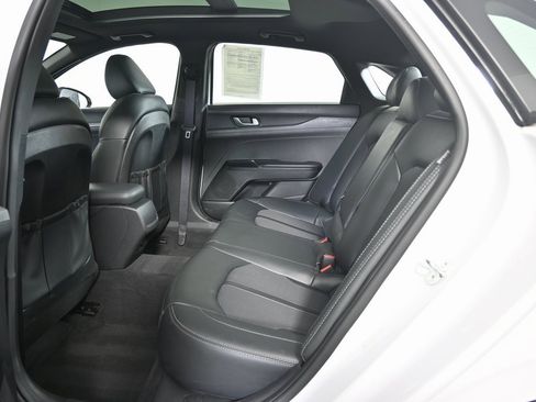 Used 2023 Kia K5 GT-Line image 17