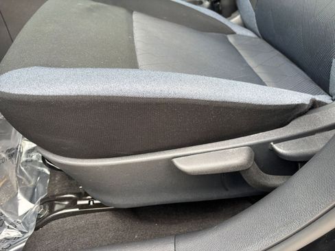 Used 2025 Nissan Versa SV image 22