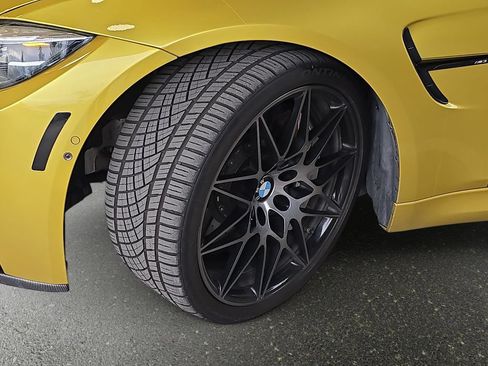 Used 2018 BMW M3 RWD image 34