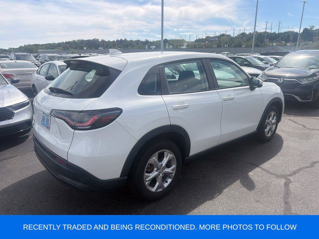 Used 2024 Honda HR-V LX image 4