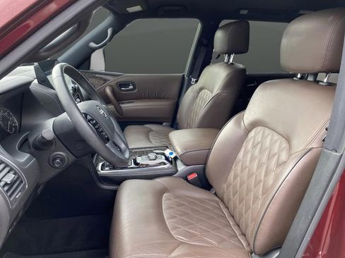 Used 2023 Nissan Armada Platinum w/ Captain's Chairs Package image 4