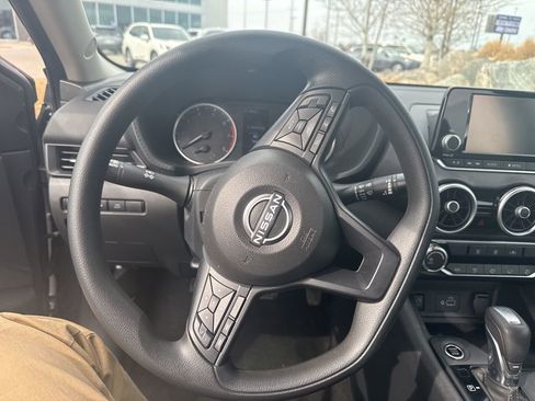 Used 2024 Nissan Sentra S image 13