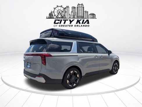 New 2026 Kia Carnival EX FWD image 7