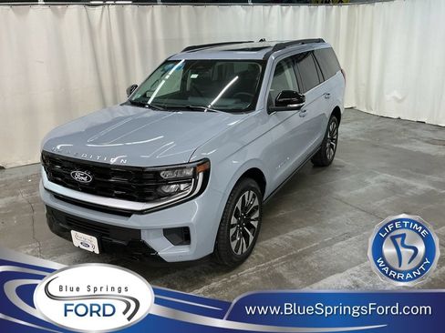 New 2027 Ford Expedition Platinum w/ Driver's Package AWD/4WD image 1