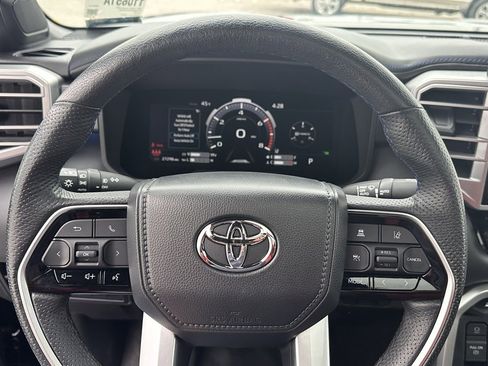 Used 2022 Toyota Tundra Platinum image 21