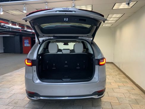 Used 2024 MAZDA CX-90 Plug-In Hybrid w/ Premium Pkg AWD/4WD image 9