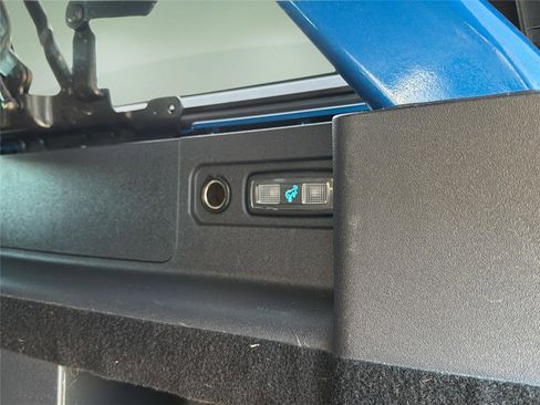 Used 2022 Ford Bronco 4-Door AWD/4WD image 25