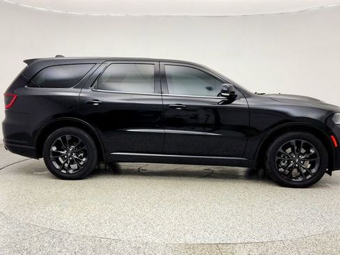 Used 2022 Dodge Durango R/T w/ Blacktop Package image 4