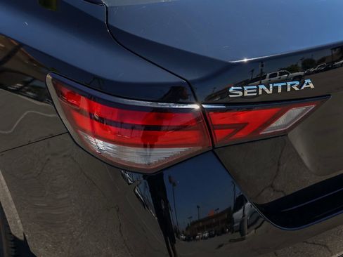 Used 2024 Nissan Sentra SV FWD image 7