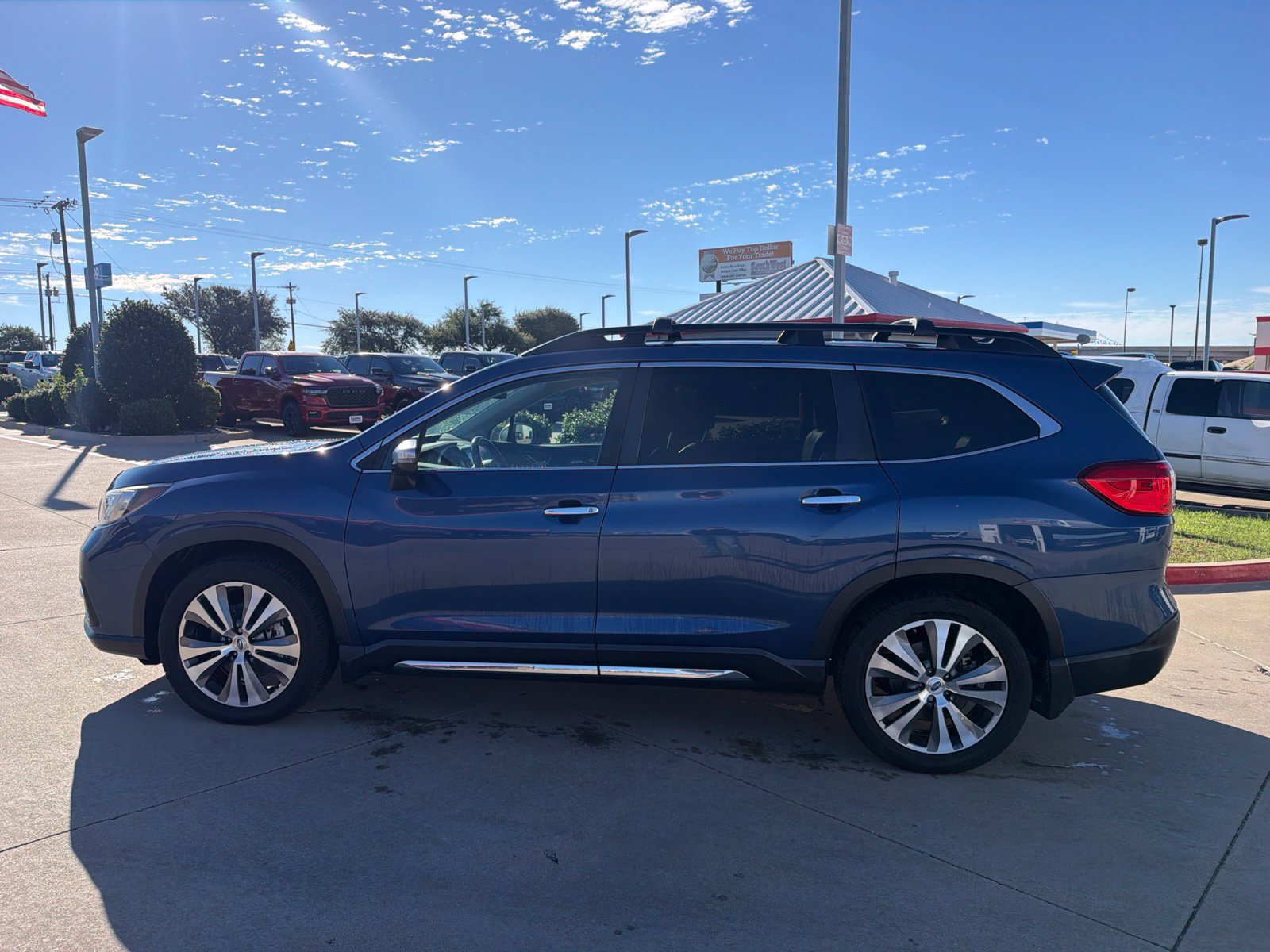 Used 2021 Subaru Ascent Touring AWD/4WD image 8