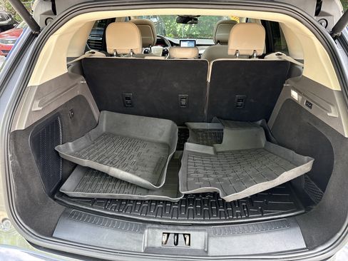 Used 2020 Lincoln Corsair FWD w/ Premium Package image 18