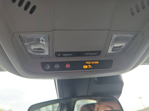 Used 2024 Chevrolet Malibu RS FWD image 31