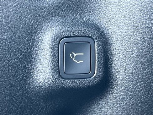 New 2026 Jeep Compass Limited image 34