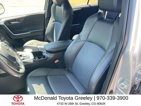 Used 2022 Toyota RAV4 XSE AWD/4WD image 11