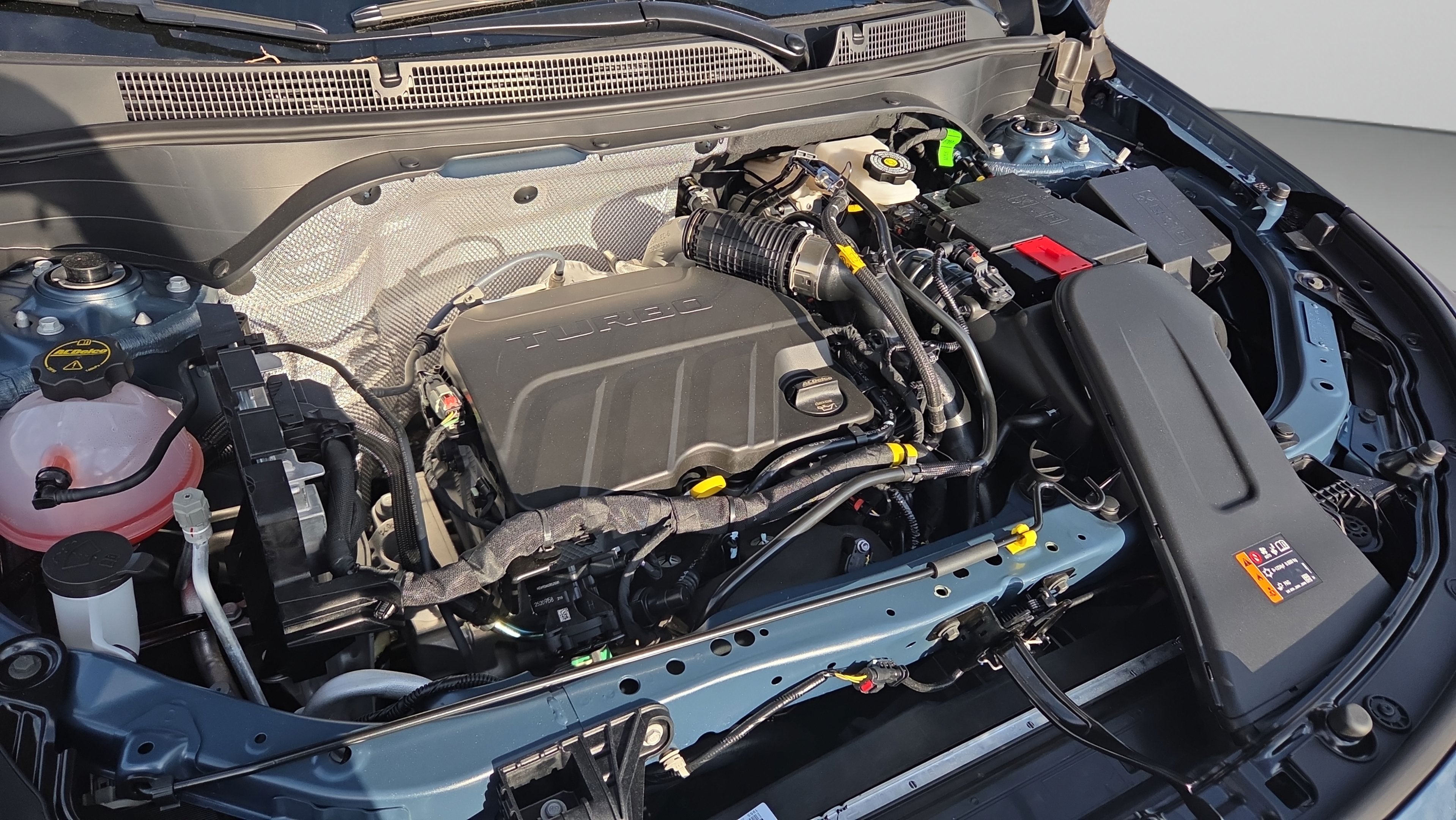 New 2026 Buick Envista Sport Touring w/ Convenience I Package FWD image 16