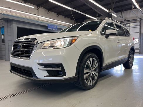 Used 2019 Subaru Ascent Premium w/ Popular Package #3 image 3