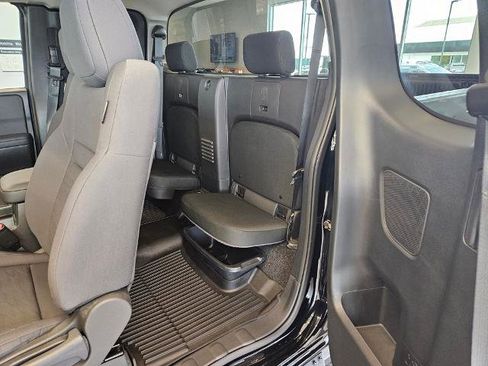 Certified 2022 Nissan Frontier S w/ Technology Package AWD/4WD image 25