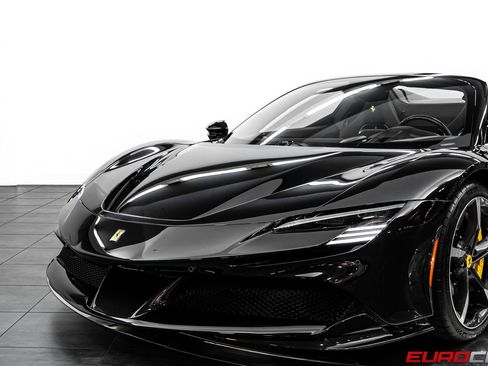 Used 2023 Ferrari SF90 Spider AWD/4WD image 20